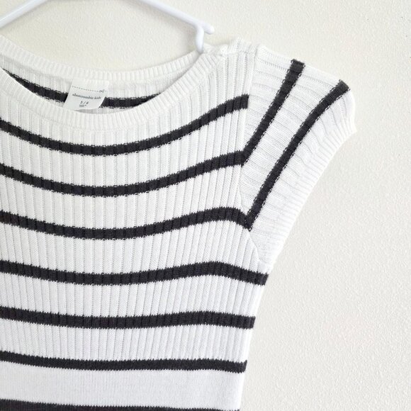 Abercrombie Kids Girls Dress & Duster Bundle Classic Black & White Stripes - Picture 4 of 16